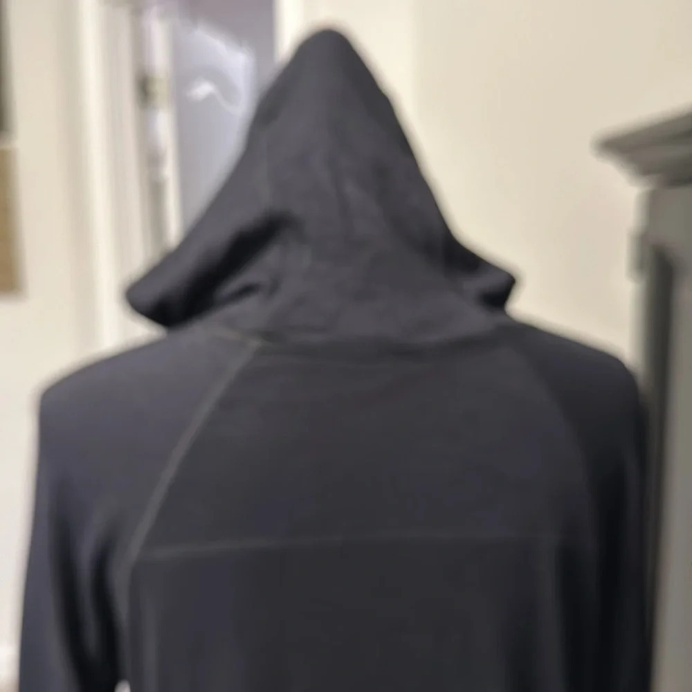 Lululemon Cotton/modal Blend Hoody, Size 8, EUC - Picture 7 of 10